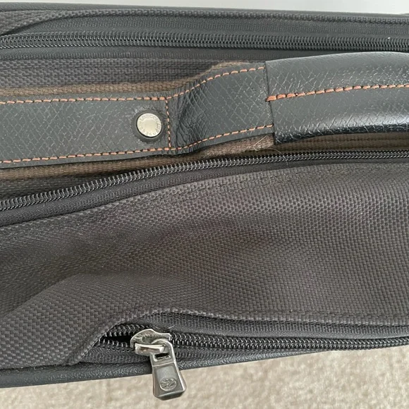 Longchamp Lugagage carry on with wheeels - Picture 6 of 16